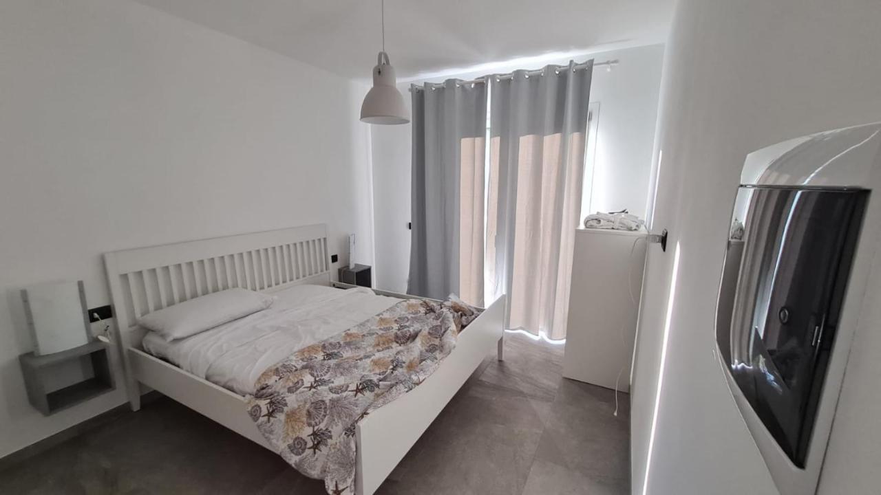 I Laghee Casette Breva E Tivano -Garden-Parking-Lake View - Bike Friendly Holiday House Colico Bagian luar foto